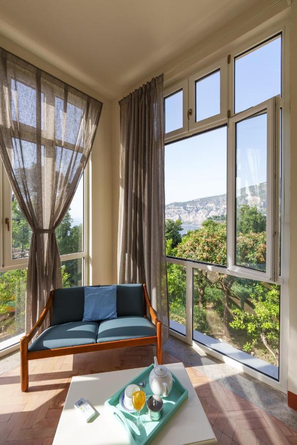Villa Preziosa Al Pizzo 3 Km Da Sorrento Sant'Agnello Luaran gambar