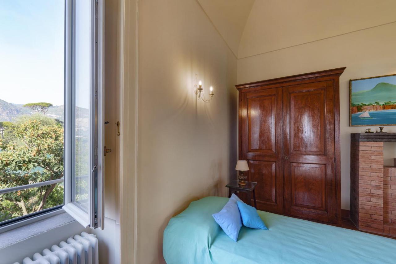 Villa Preziosa Al Pizzo 3 Km Da Sorrento Sant'Agnello Luaran gambar